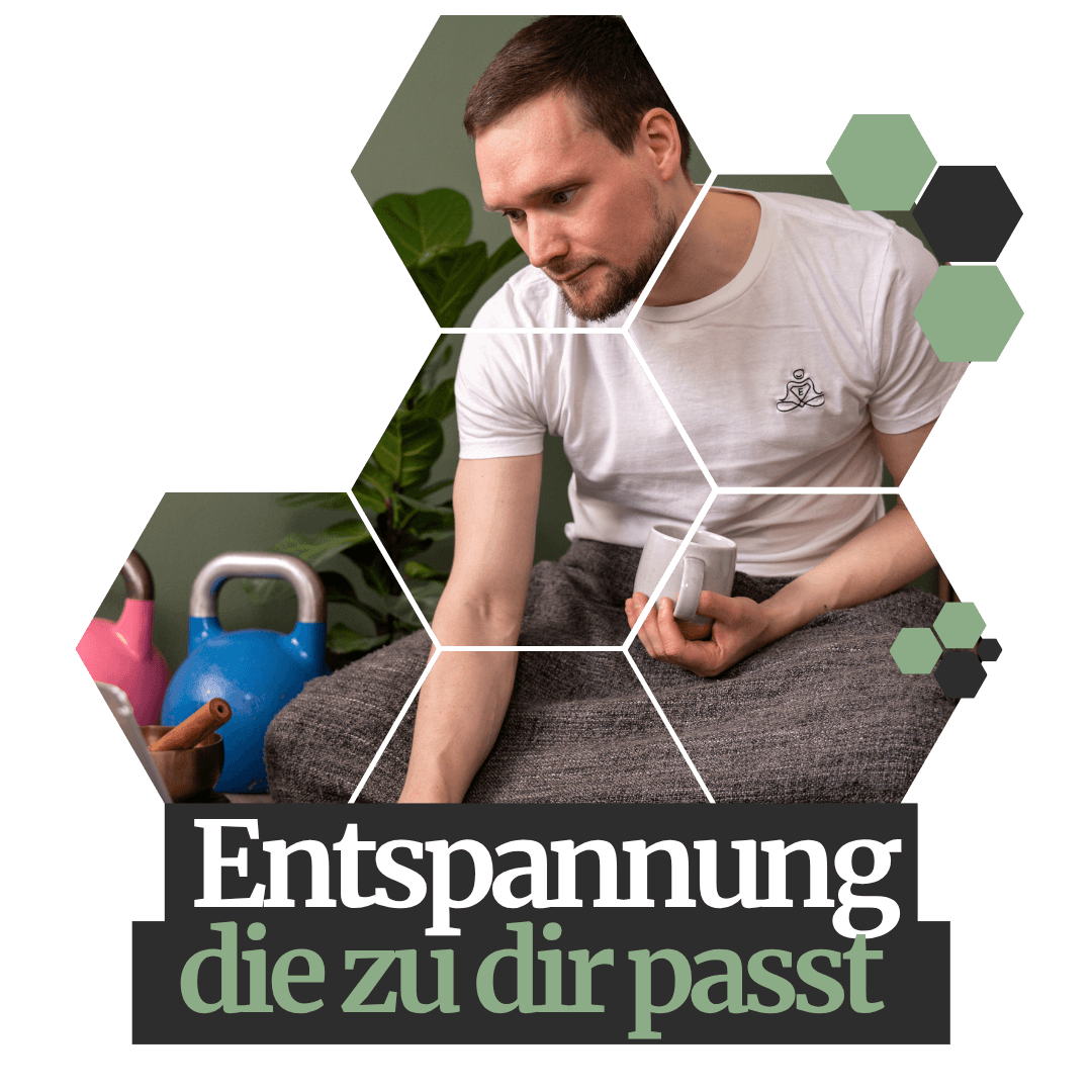 Entspannungshelden - Autogenes Training und Muskelentspannung online erleben! Man sitting on a mat with kettlebells nearby, holding a cup. Text reads "Entspannung die zu dir passt" in German.